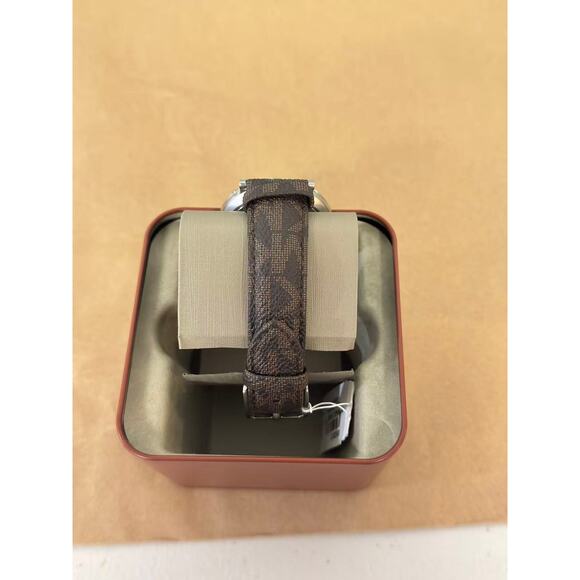 Michael Kors MK8813 Irving Quartz Three-Hand Brown PVC Men's Watch - Picture 3 of 4